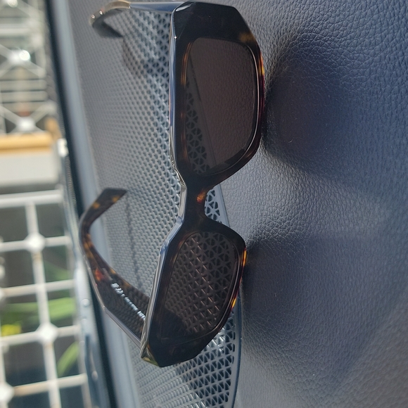 PRADA PR17WS SUNGLASSES PRADA NEW COLLECTION - Picture 3 of 5